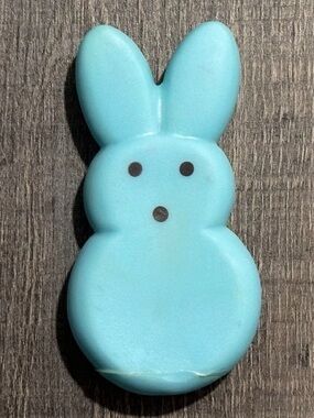 💞 Blue Peeps Squeaky Dog Chew Toy